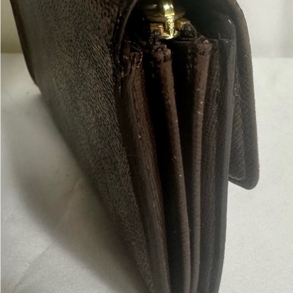 Authentic Louis Vuitton Sarah Wallet - Picture 7 of 10